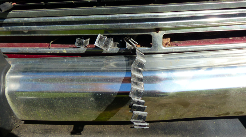 Illustration for article titled Here's Everything Wrong With My $800 Jeep Grand Wagoneer Off-Road Project